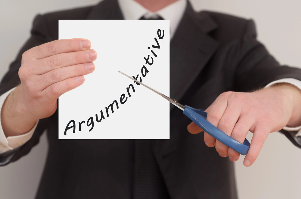 Writing an Argumentative Essay with AI – The Smart and Safe Way
